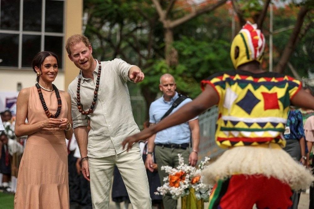 Meghan Markle'a "çıplaklık" eleştirisi - 4