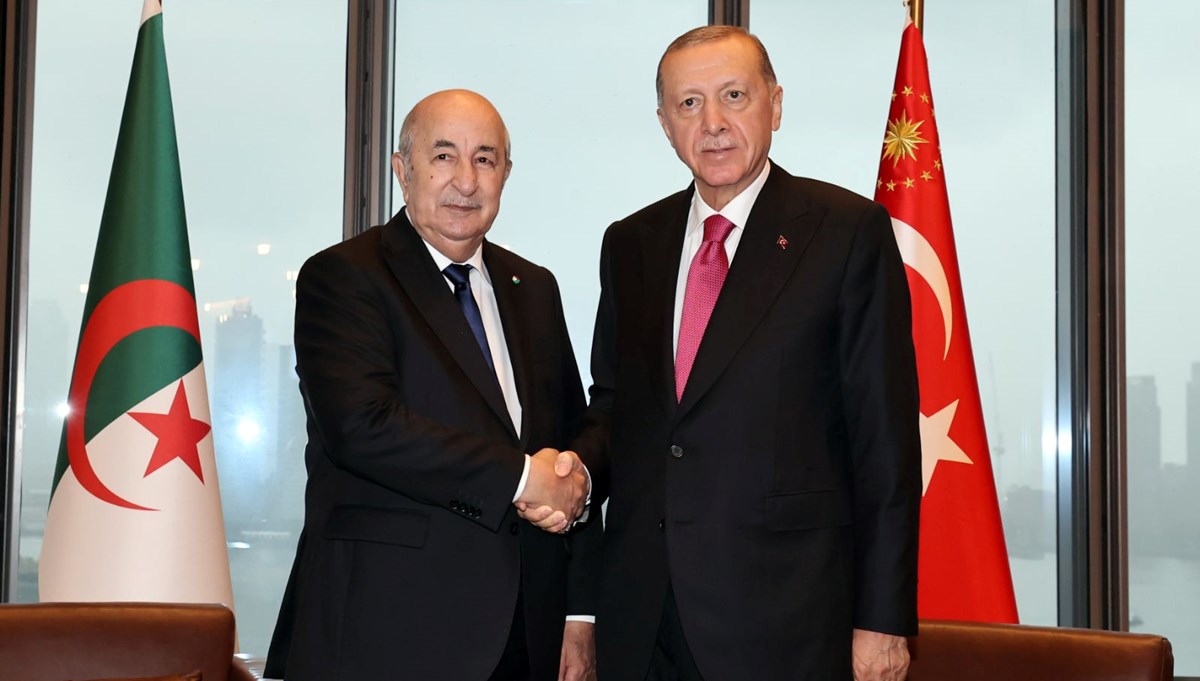Cumhurbaşkanı Erdoğan, Cezayir Cumhurbaşkanı Tebbun ile görüştü Cumhurbaşkanı Erdoğan, Cezayir Cumhurbaşkanı Tebbun ile görüştü