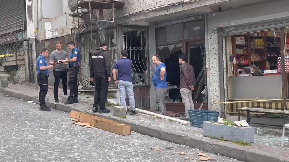 Güngören'de iş yerinde korkutan patlama 75 mLXK2i8LtEGCsUG4GZBngw