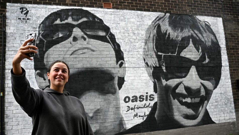 Oasis 16 yıl sonra konser verecek