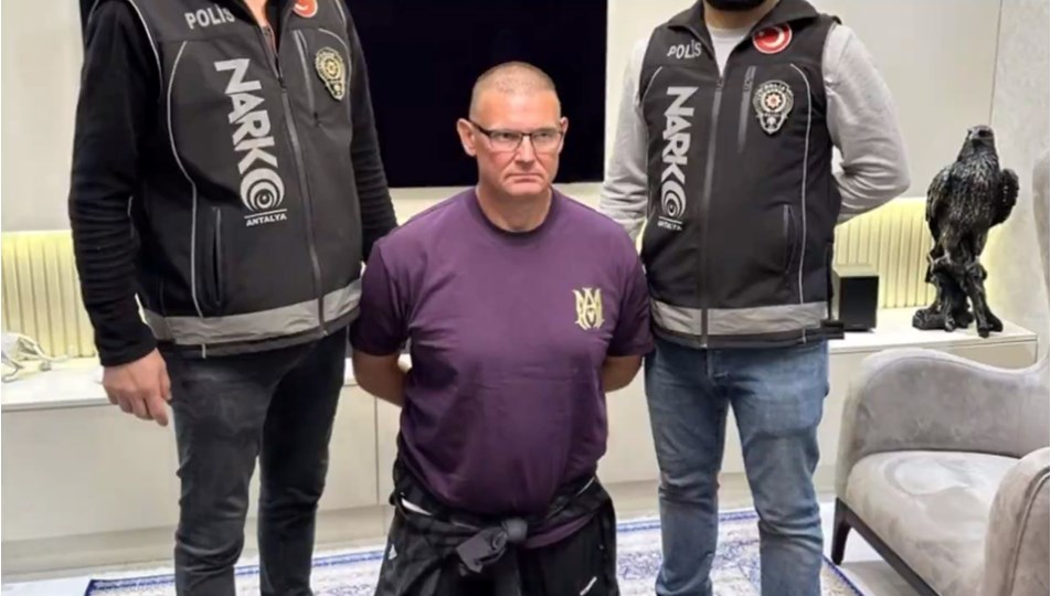 2'si kırmızı bültenle aranan 3 suç örgütü elebaşı yakalandı