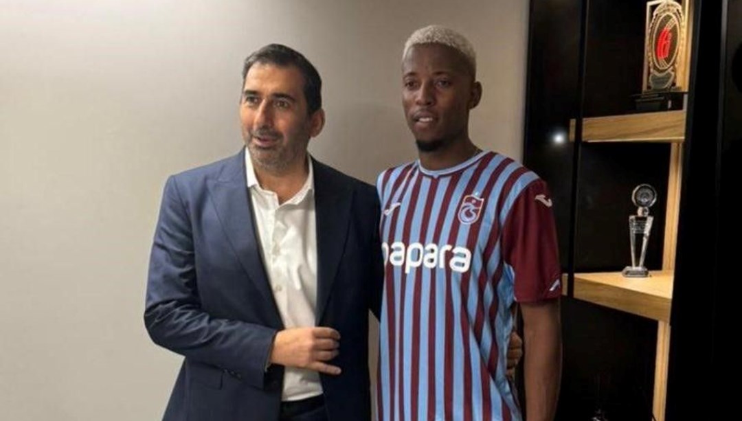 Trabzonspor, Simon Banza'ya formayı giydirdi