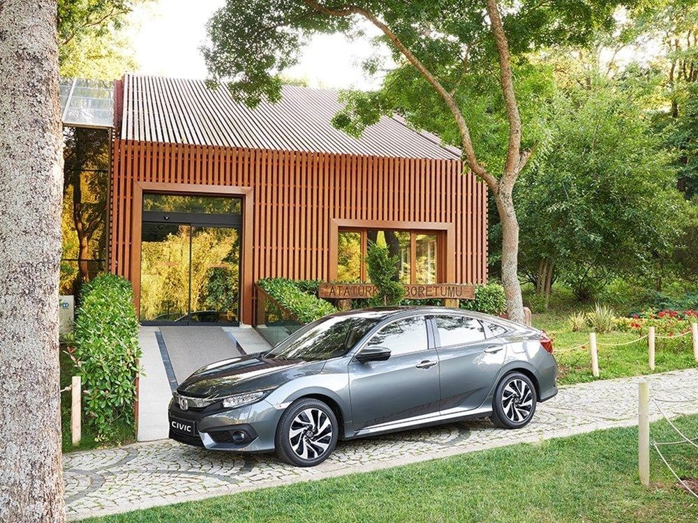 2022'nin en çok satan araba modelleri (Hangi otomobil markası kaç adet sattı?) - 36