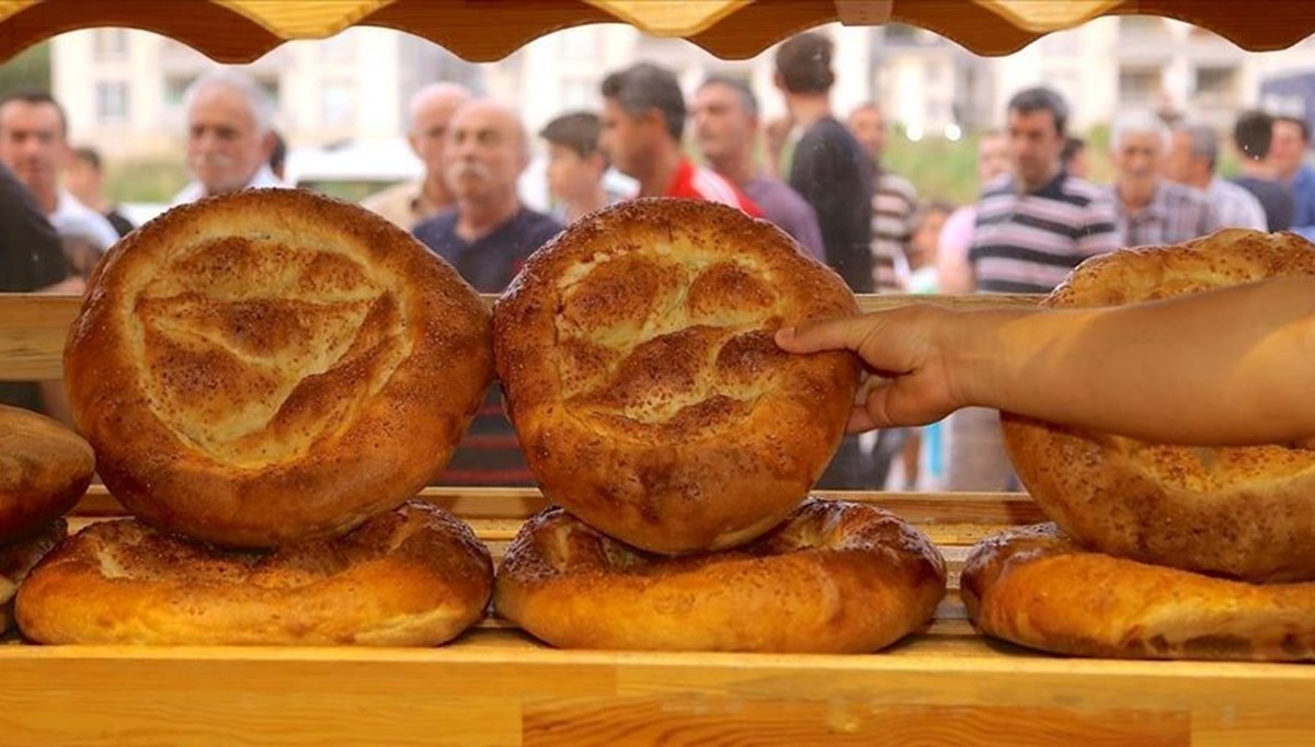 İstanbul Halk Ekmek'te ramazan pidesinin fiyatı belli oldu