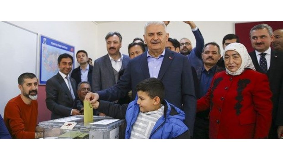Binali Yıldırım: Şimdi çalışma ve hizmet zamanı