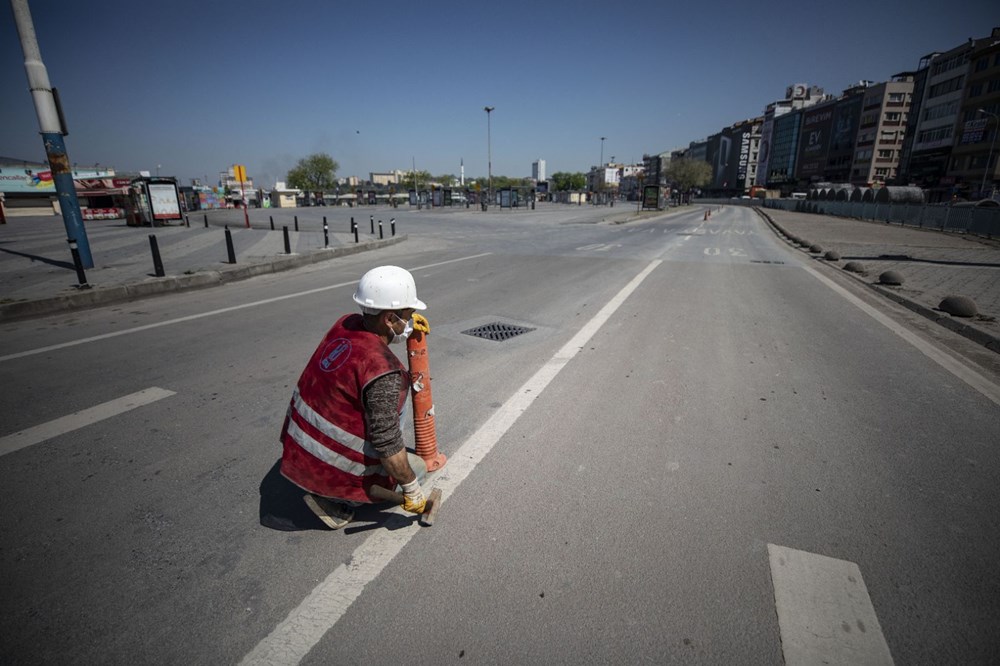 65 YAŞ ÜSTÜ SOKAĞA ÇIKIYOR... Yarın sokaklar 4 saatliğine onların