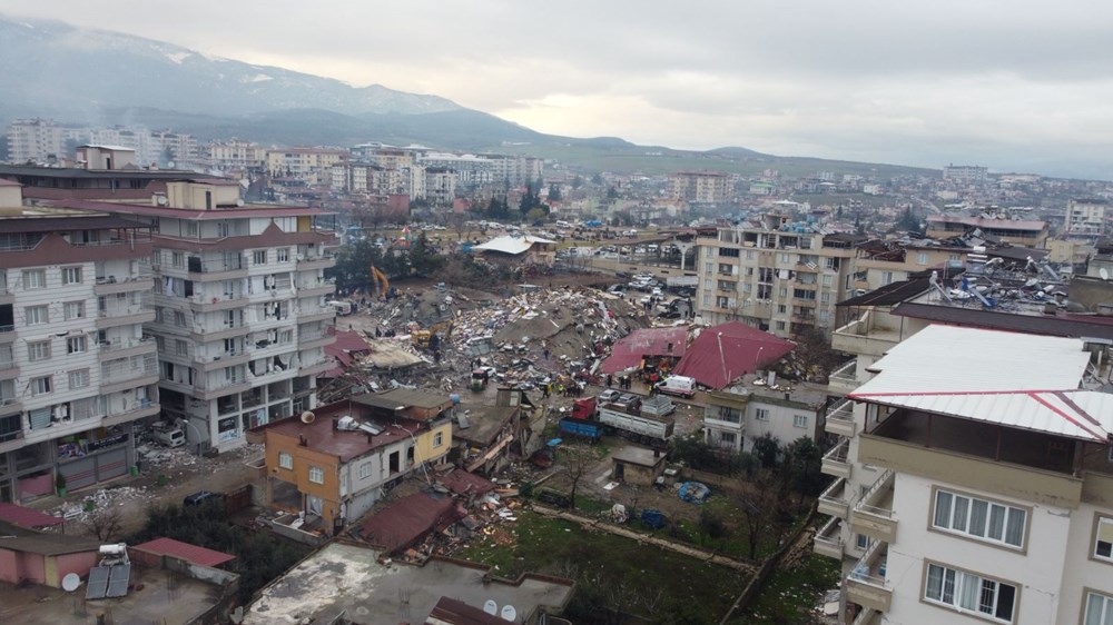 Türkiye yasta... Depremin vurduğu 10 ilden çarpıcı fotoğraflar!