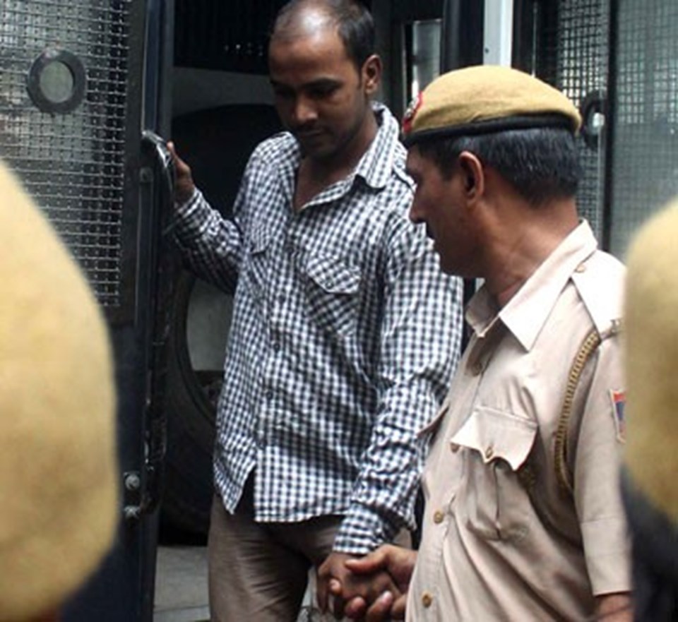Hindistan tecavüzcü belgeselini yasakladı - 2