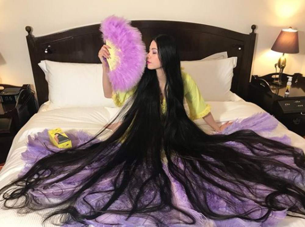 15 yıldır saçlarını kestirmeyen 'Japon Rapunzel’in saçlarıiki metreye ulaştı - 19