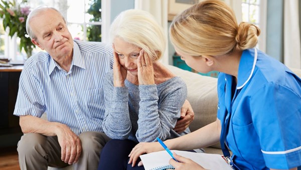 “Alzheimer ciddi ve hüzünlü bir hastalıktır”