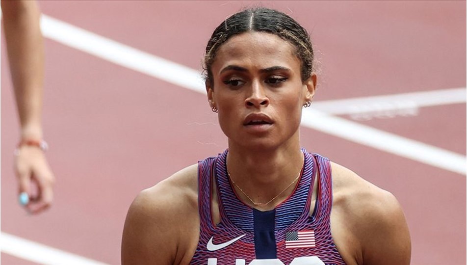 McLaughlin, kendisine ait kadınlar 400 metre engelli dünya rekorunu geliştirdi