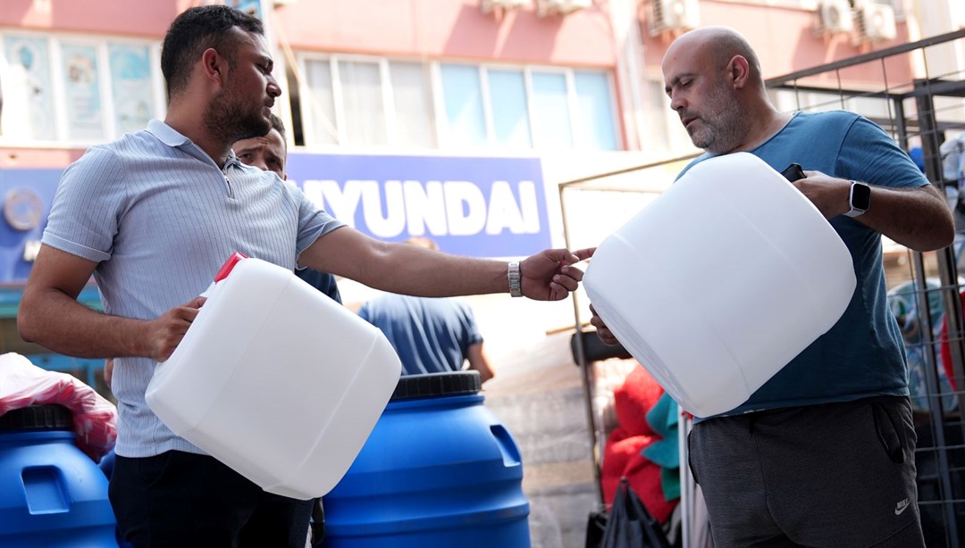 Saatler sürecek kesinti başlıyor: İzmirliler alışverişe koştu, satışlar ikiye katlandı