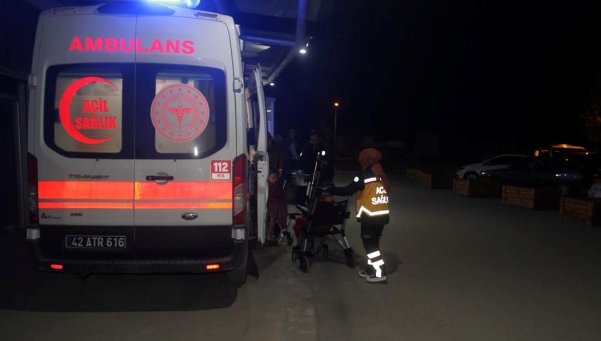 Konya’da duşa kabinin camı patladı: 2 kardeş yaralandı Konya’da duşa kabinin camı patladı: 2 kardeş yaralandı
