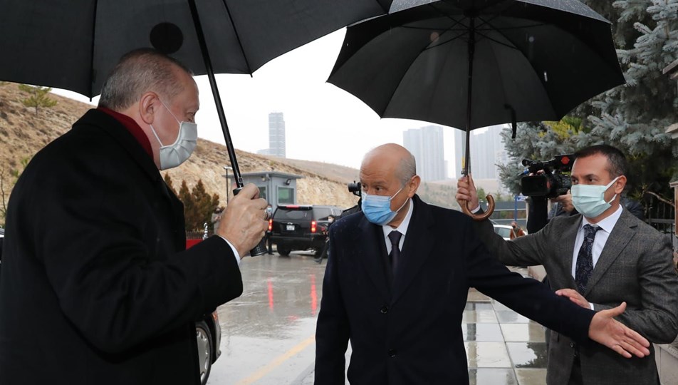 SON DAKİKA HABERİ: Cumhurbaşkanı Erdoğan'dan Bahçeli'ye evinde ziyaret
