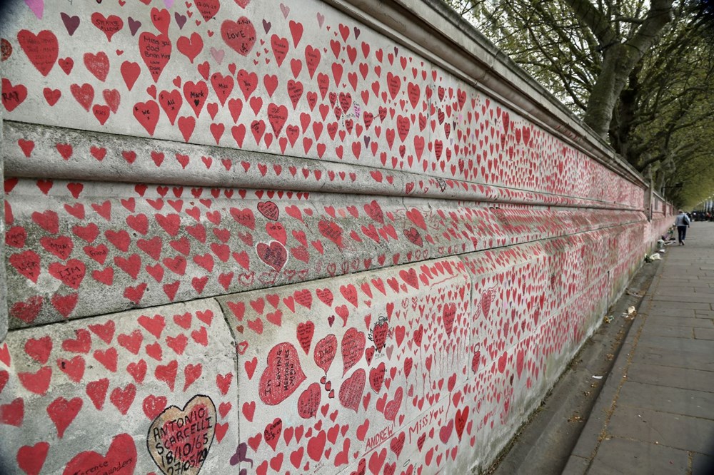 Covid-19 kurbanlarının anısına 150 bin kalp - 4