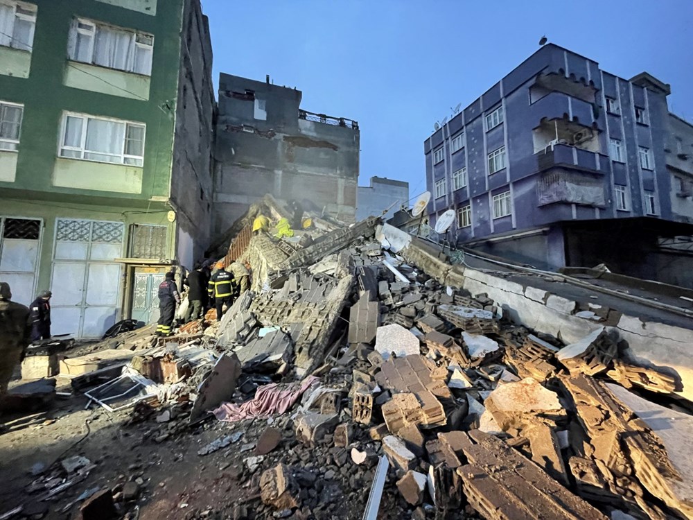 Kahramanmaraş'ta 7,7 ve 7,6 büyüklüğünde deprem - 8