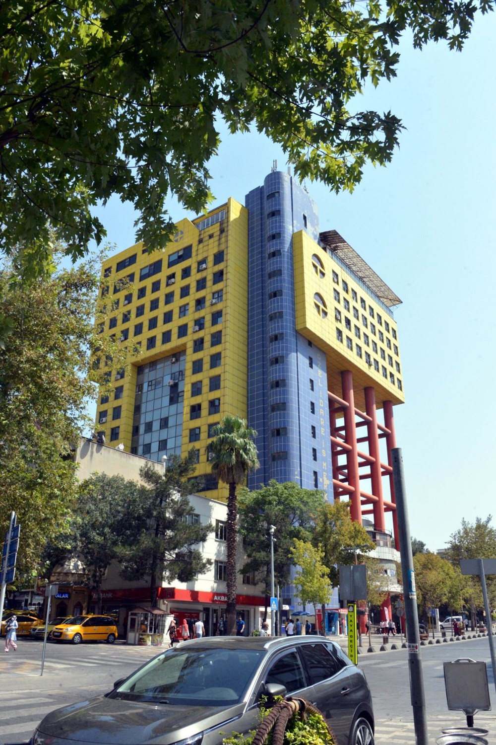 Dünyanın en saçma binasına talipli çıktı - 7