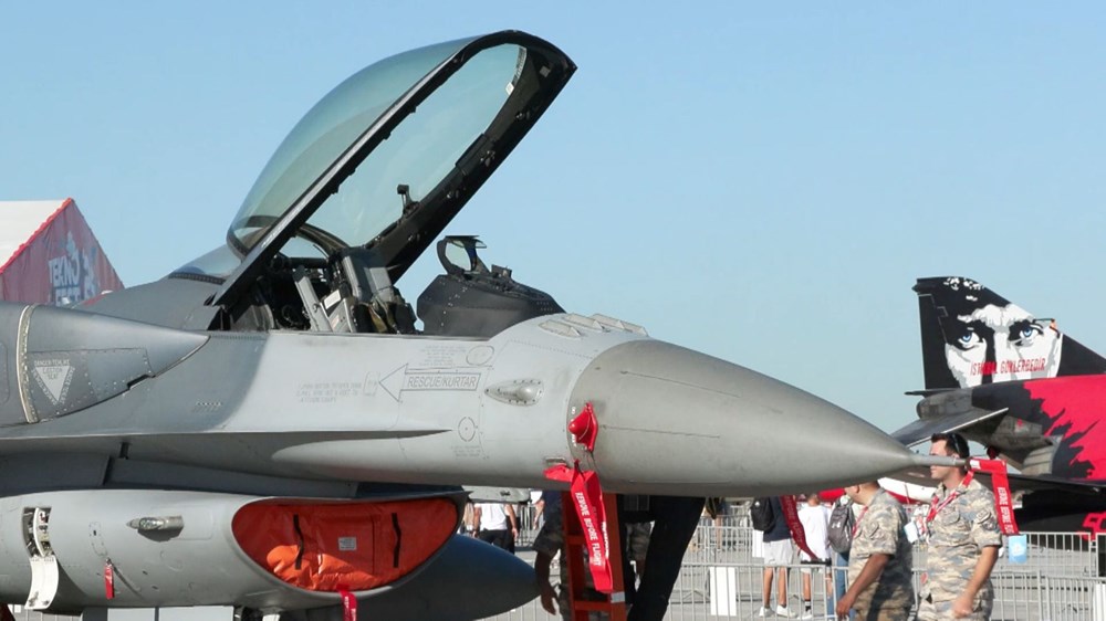 TEKNOFEST İstanbul başladı: SOLOTÜRK ve Türk Yıldızları sahnede - 5