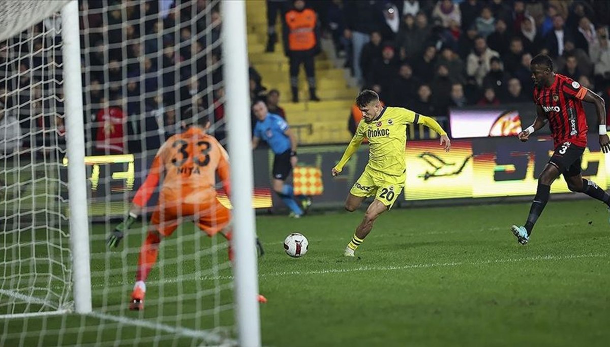 Fenerbahçe, Türkiye Kupası son 16 turunda Gaziantep FK'ye konuk olacak Fenerbahçe, Türkiye Kupası son 16 turunda Gaziantep FK'ye konuk olacak