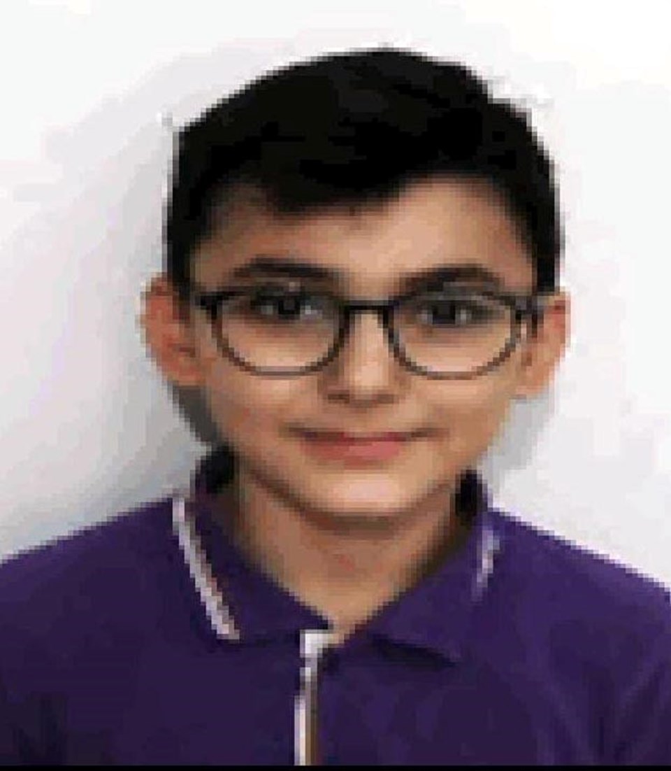 Balkondan düşen 13 yaşındaki Eren hayatını kaybetti - 1
