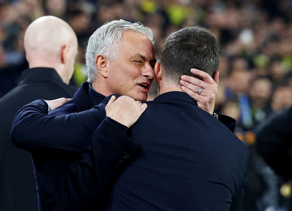 Rangers'ın Fenerbahçe galibiyetine İskoçlar da inanamadı: Mourinho'yu şaşırtan büyük sürpriz - 8