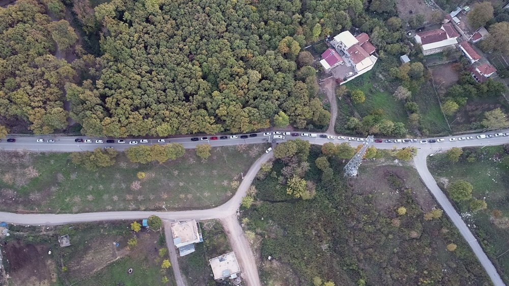 Kısıtlama öncesi Bursa'da kilometrelerce su kuyruğu - 1