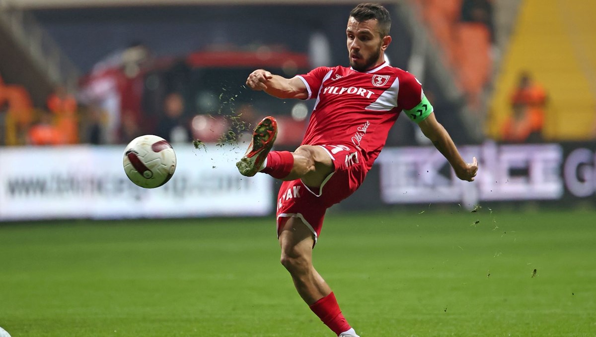 Samsunspor'da Emre Kılınç sakatlandı: Beşiktaş maçında yok Samsunspor'da Emre Kılınç sakatlandı: Beşiktaş maçında yok