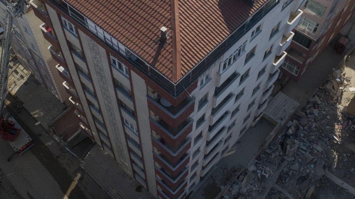 depremde sallanan bina daha mi saglam ntv