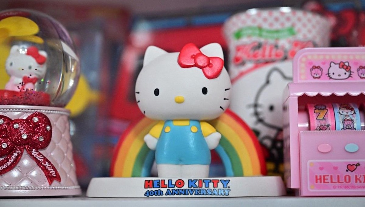 Hello Kitty, Toyota'yı solladı