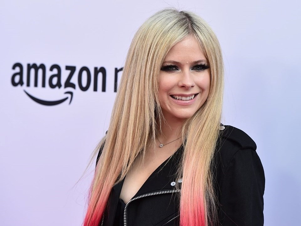 Avril Lavigne biyografisinde Kristen Stewart’ın oynamasını istiyor - 1