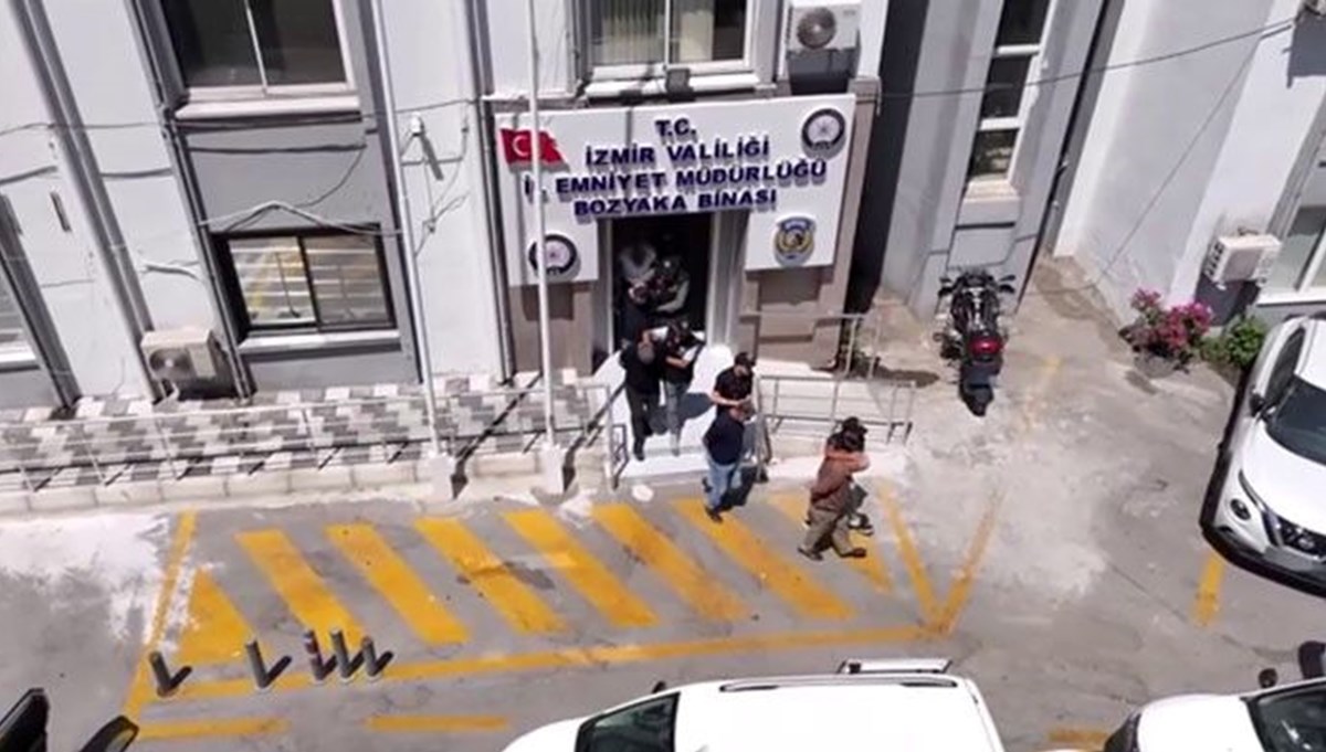 İzmir'de 16 yıldır haber alınamayan kişinin cesedi bulundu İzmir'de 16 yıldır haber alınamayan kişinin cesedi bulundu