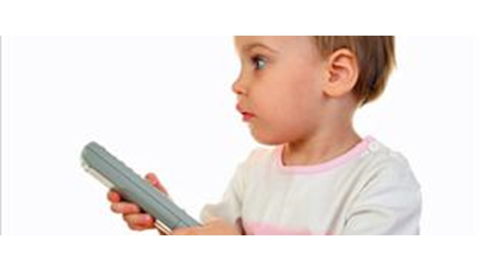 Televizyon ve internet çocuğa ne yapar?