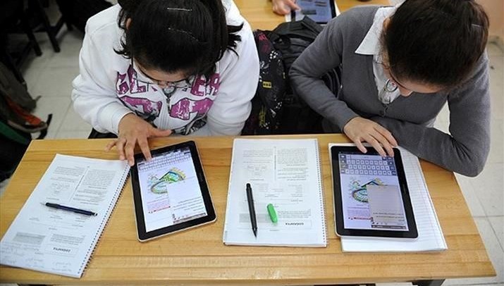 Baykar'dan depremzede öğrencilere 10 bin tablet