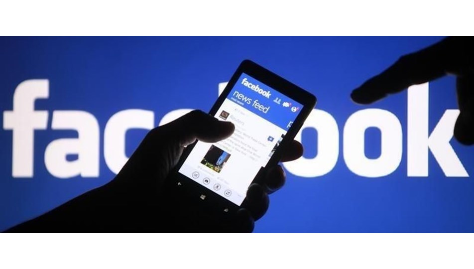 Facebook yasaklı olduğu ülkede merkez kuruyor