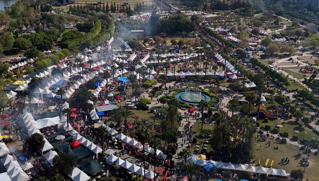 Hindistan sokak lezzetlerine benzetildi, ceza yağdı