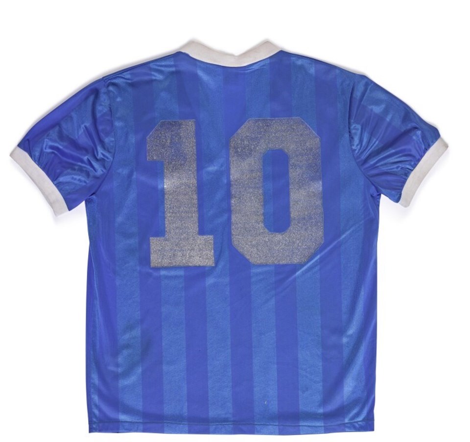 Maradona'nın 1986 Dünya Kupası'nda giydiği forma satılacak - 1