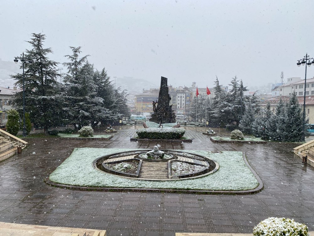 Türkiye soğuk havanın etkisinde: Birçok ilde kar yağışı var - 14