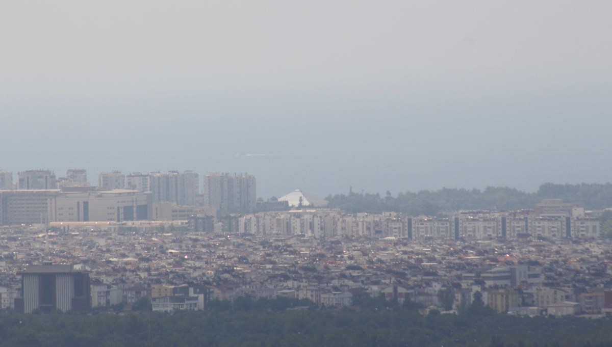 Antalya'yı nem bulutları kapladı: Seviye yüzde 70'e çıktı