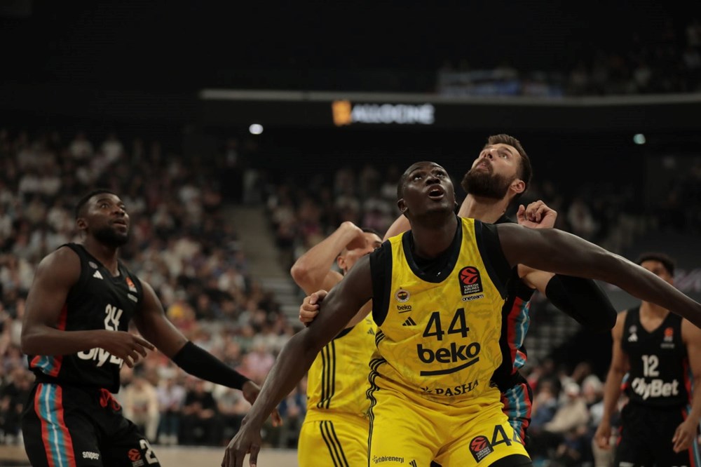 Rakibini süpürdü: Fenerbahçe Beko, EuroLeague'de Final Four'da! 74