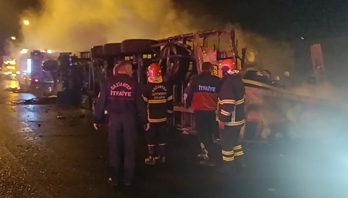 Gaziantep'te zincirleme kaza: 1 ölü, 19 yaralı