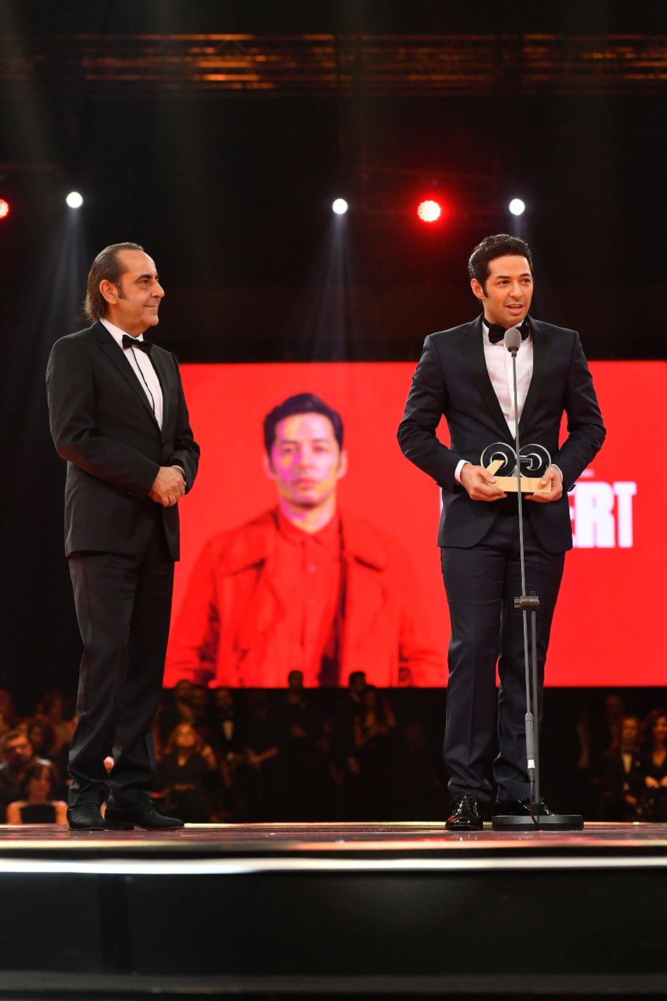 GQ MOTY, GQ Türkiye Men Of The Year 2017, Ozan Güven, Gülse Birsel, Burak Deniz, Büşra Develi, MFÖ, Mert Fırat, Gökçe Bahadır, Magazin, Yaşam, Hayat