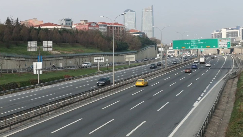 İstanbul'da Bayram Tatiliyle Yollar Tenha Şehre Dönüştü 74 mpNyVeP6Q06 DUOSwMlnPw