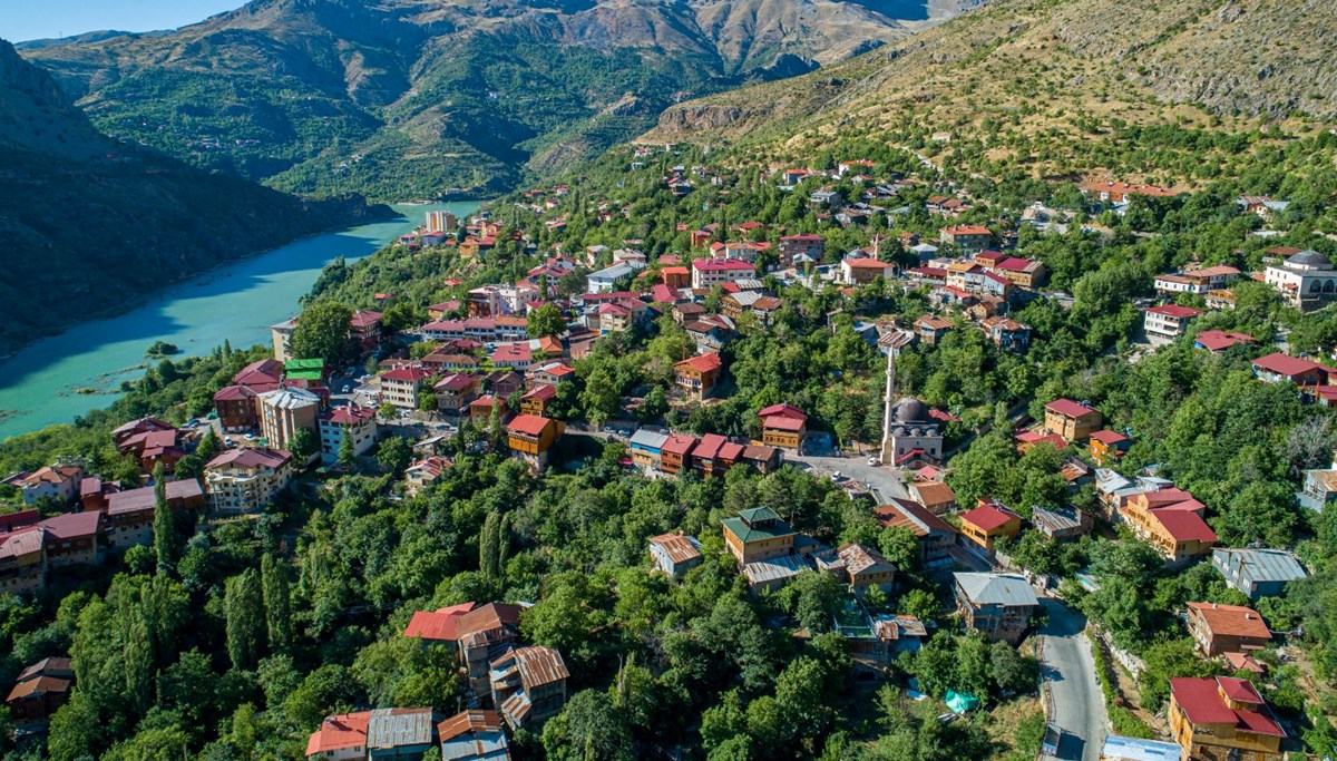 Erzincan'ın turistik Kemaliye ilçesi 'Sakin şehirler ağına' dahil edildi