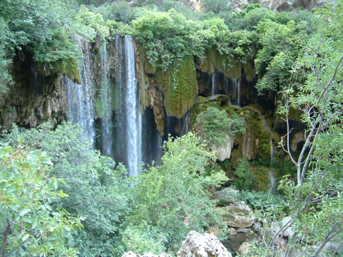 Mersin'in saklı cenneti hayran bırakıyor: Yerköprü Şelalesi