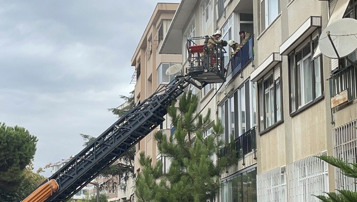 Kadıköy’de yangın paniği Kadıköy’de yangın paniği