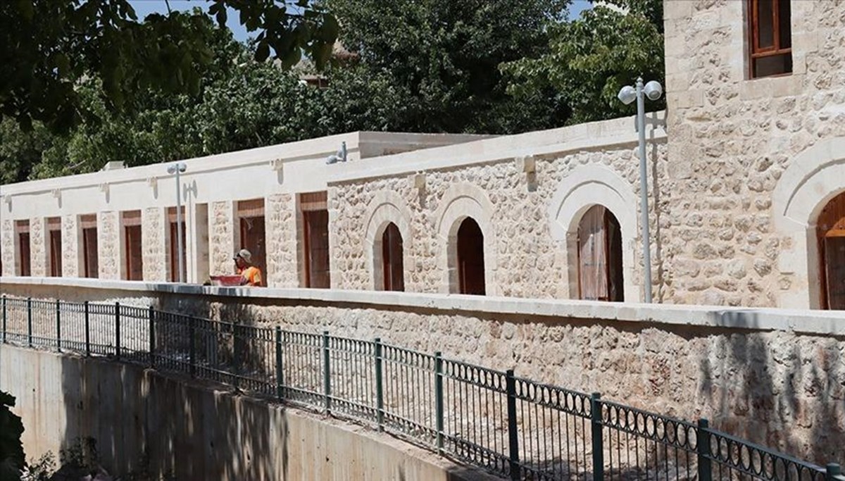Mardin'deki Süryani Çarşısı restorasyonla turizme kazandırılıyor Mardin'deki Süryani Çarşısı restorasyonla turizme kazandırılıyor