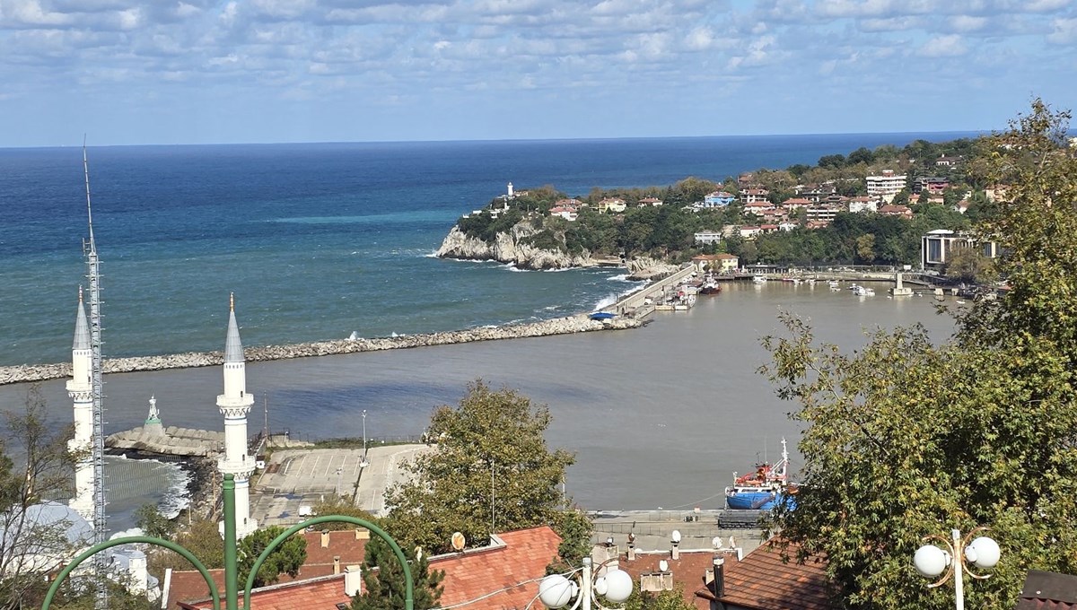 Zonguldak'ta derelerden çamurlu su aktı