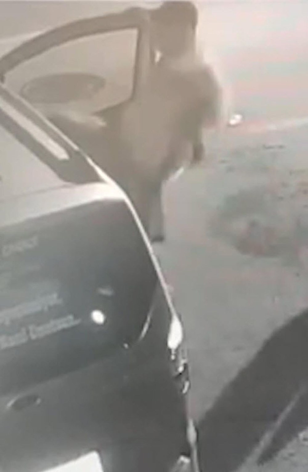 İzmir'de oyuncak kalaşnikof ile gasp - 3