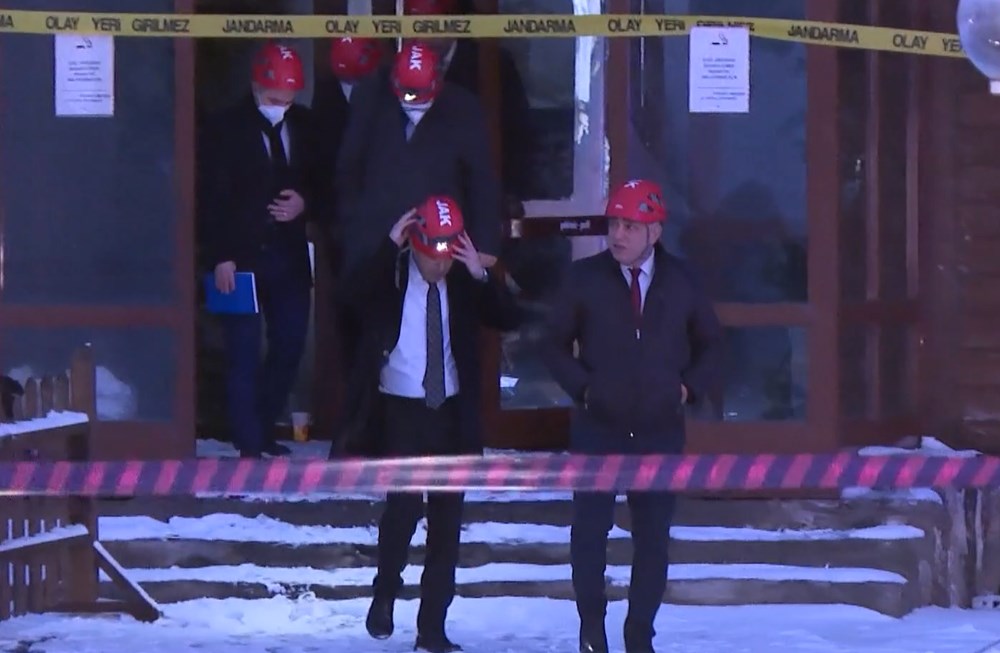 Kartalkaya'daki otel yangını faciası: Bilirkişi heyeti Grand Kartal Otel'de inceleme yaptı - 1