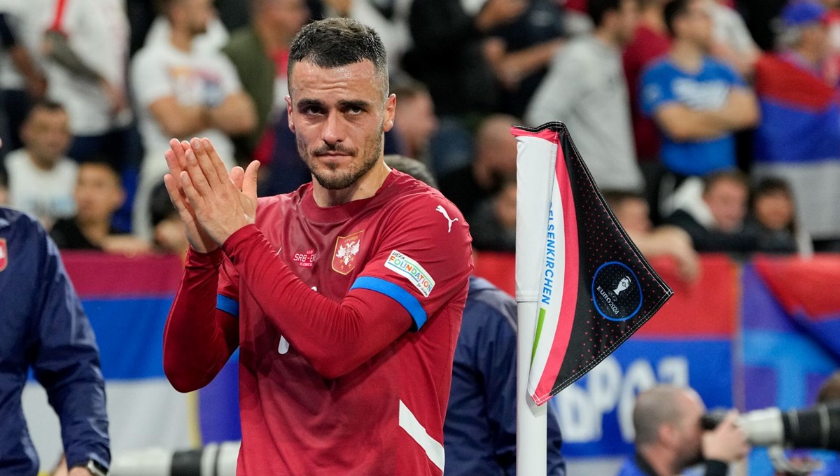 Filip Kostic'ten Sırbistan'a kötü haber Filip Kostic'ten Sırbistan'a kötü haber